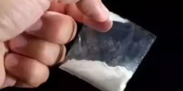 ઉડતા ગુજરાત : ડ્રગ્સ શરાબની સાથે હરીફાઈ કરી રહ્યું છે !