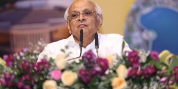 CMએ સૌ જવાબદારોને, નાણાંની સાથે ‘શિખામણ’ પણ આપી…