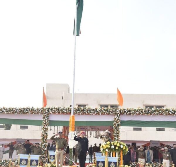 કાલાવડ ખાતે જિલ્લા કક્ષાના 77 માં પ્રજાસત્તાક પર્વની શાનદાર ઉજવણી કરાઇ