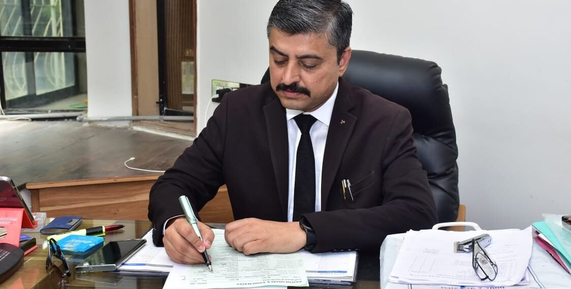 જામનગરમાં સોશિયલ મીડિયા પર ધમકી-ખંડણી : જામીન અરજી રદ્દ